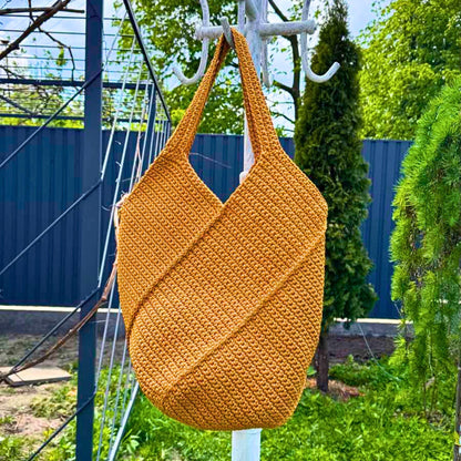 Cute & Easy Crochet Tote Pattern